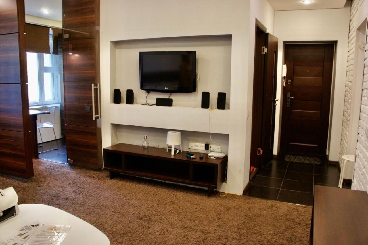 Central Apartment Nemiga Μινσκ Εξωτερικό φωτογραφία